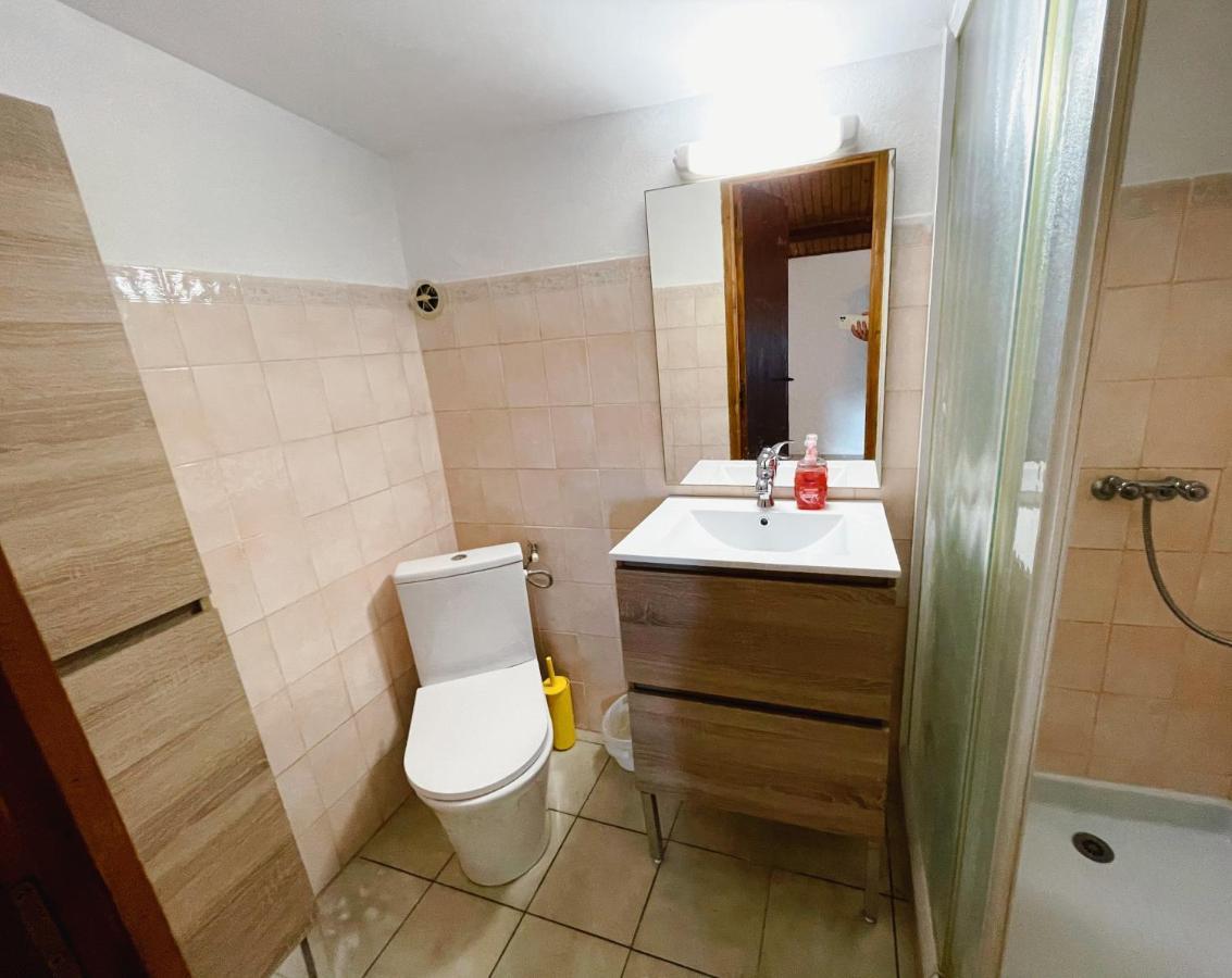 Gite Du Mas Champetre Saint-Privat-de-Champclos Exterior photo